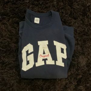 Gap crewneck